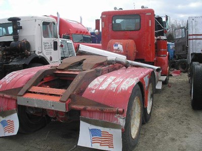 peterbilt salvage parts yard